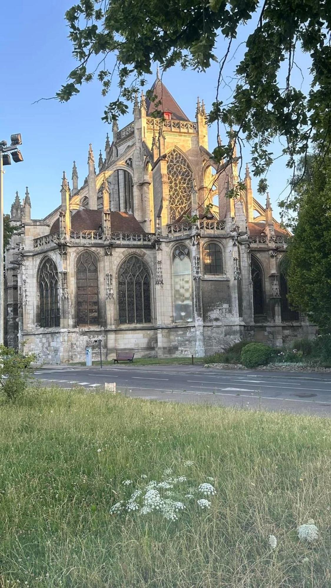 Location Appartement Beauvais Bagian luar foto